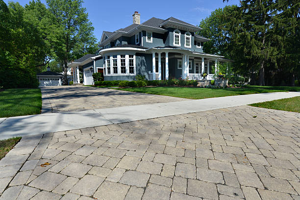 Best Professional Driveway Pavers  in Oakland, MO